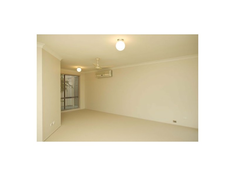 7 Bardia Court, Mount Annan NSW 2567