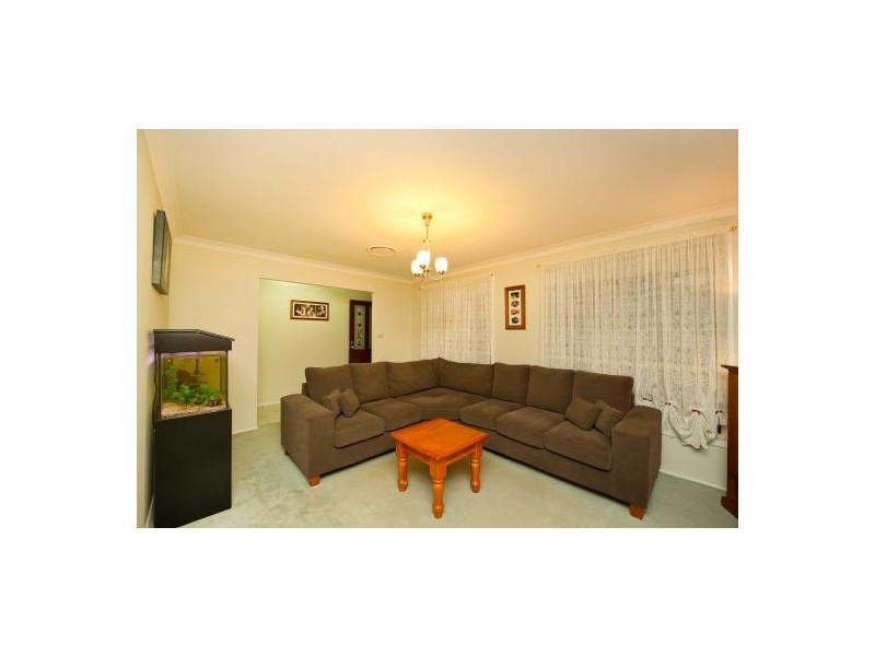 108 Welling Dr, Narellan Vale NSW 2567