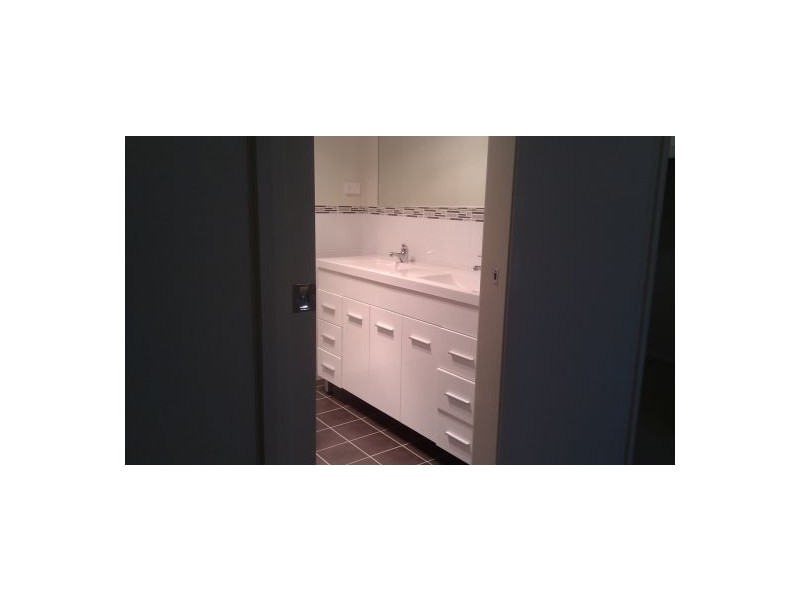 6 Folkes street, Elderslie NSW 2570