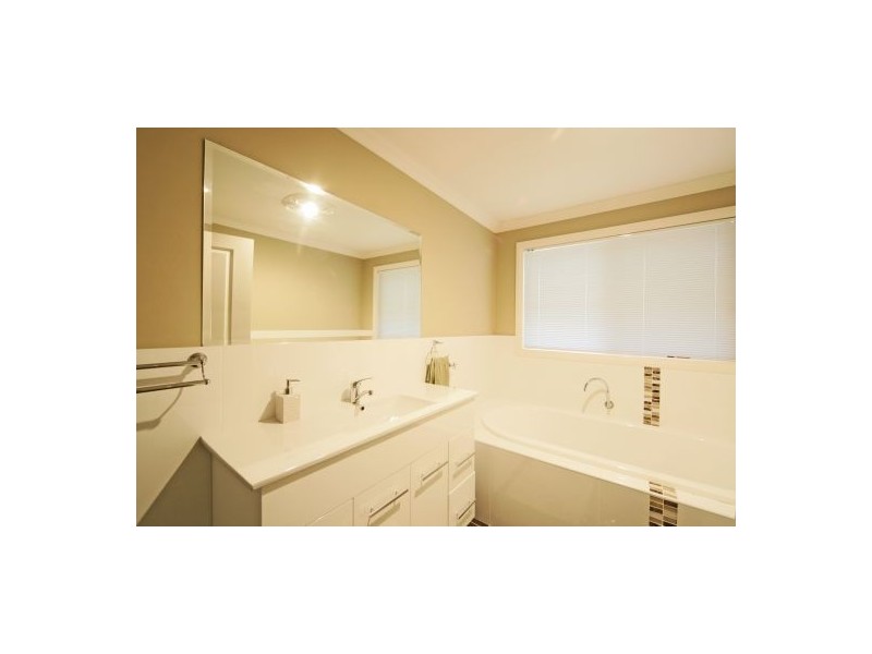 26 Bradley Drive, Harrington Park NSW 2567