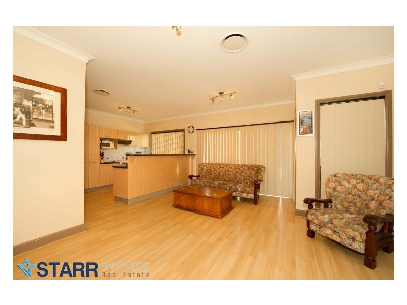 6 Birriwa Circuit, Mount Annan NSW 2567