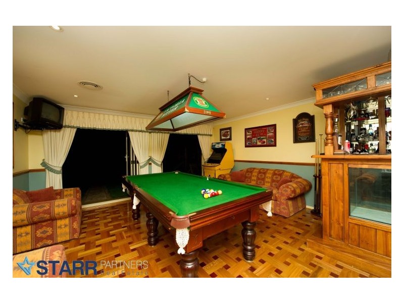 9 Durham Road, Douglas Park NSW 2569