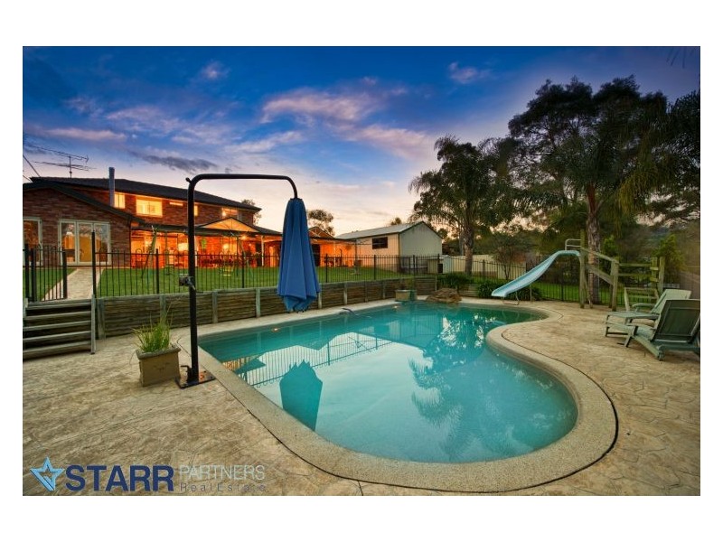 9 Durham Road, Douglas Park NSW 2569