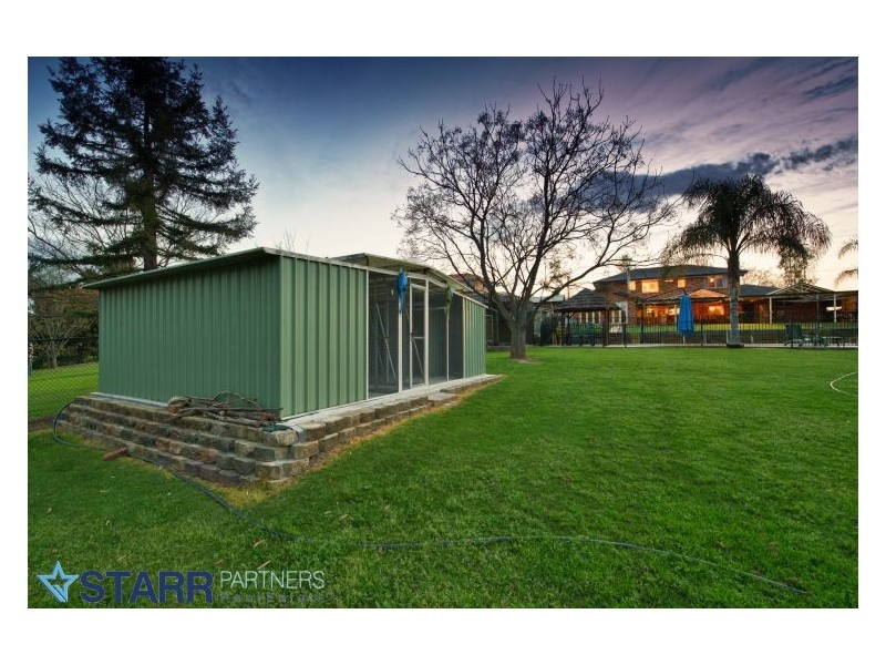 9 Durham Road, Douglas Park NSW 2569