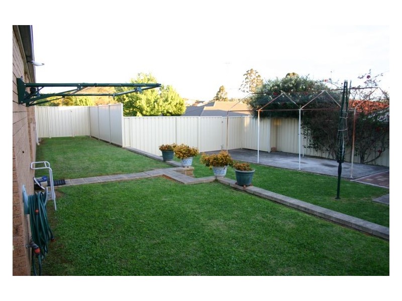 10 Francis Place, Currans Hill NSW 2567