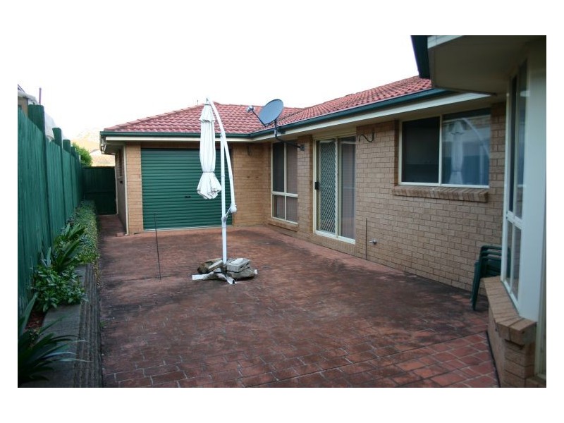 10 Francis Place, Currans Hill NSW 2567