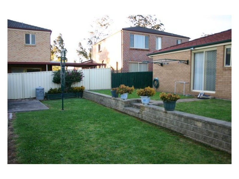 10 Francis Place, Currans Hill NSW 2567