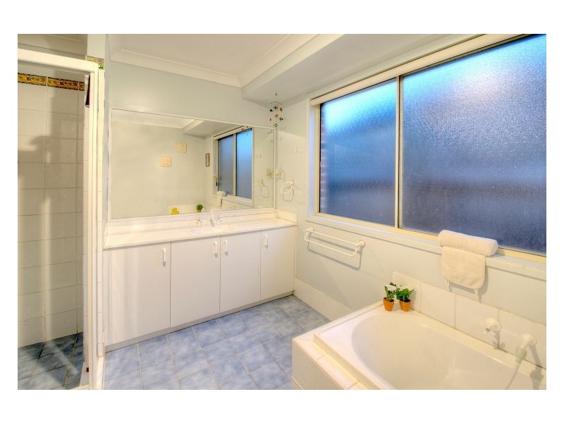 3 Woolshed Place, Currans Hill NSW 2567