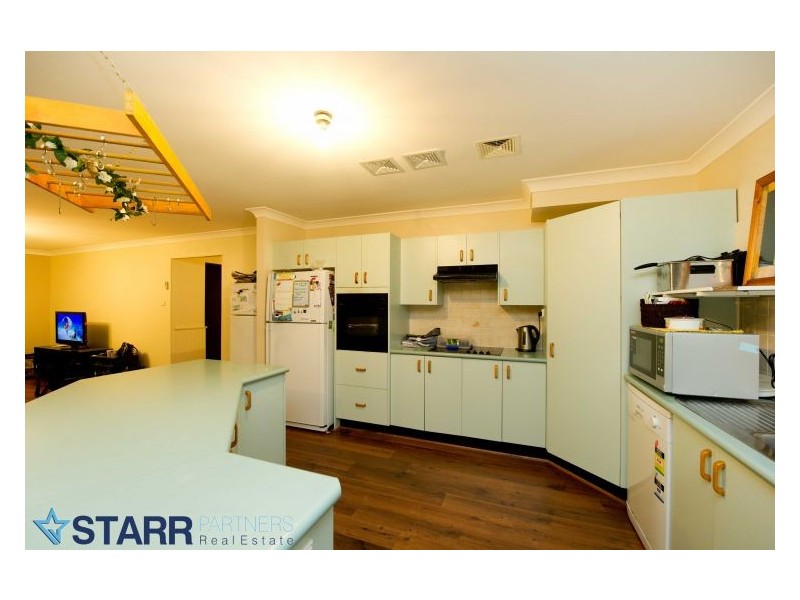 30 Stenhouse Drive, Mount Annan NSW 2567