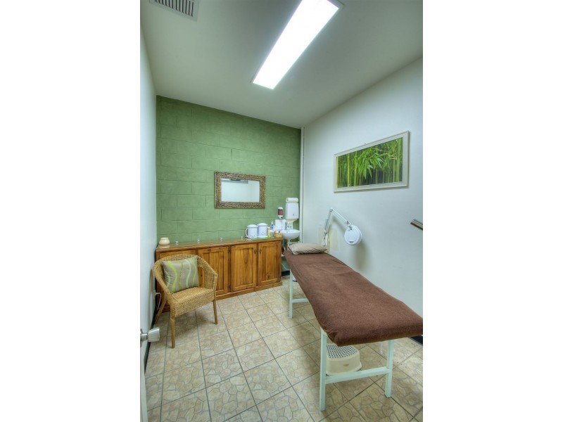 12,2-4 Main Street, Mount Annan NSW 2567