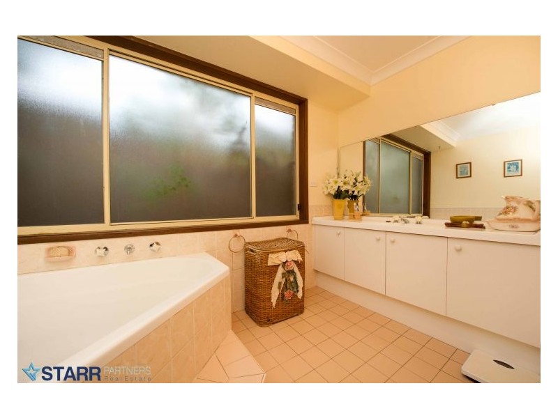 21 Tallow-wood Avenue, Narellan Vale NSW 2567