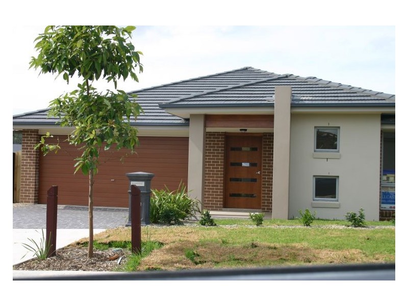 32 Moyengully Circuit, Mount Annan NSW 2567