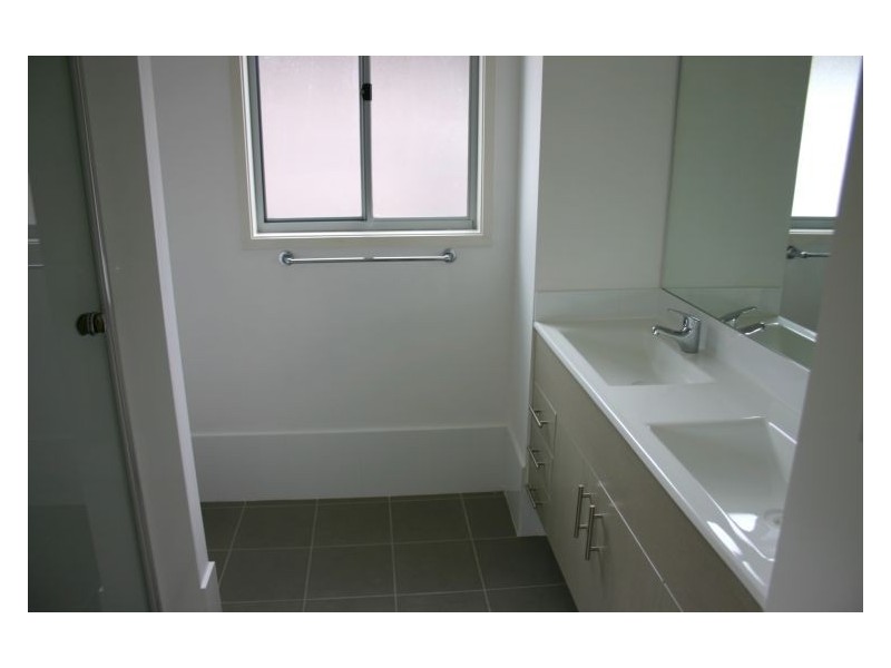 32 Moyengully Circuit, Mount Annan NSW 2567