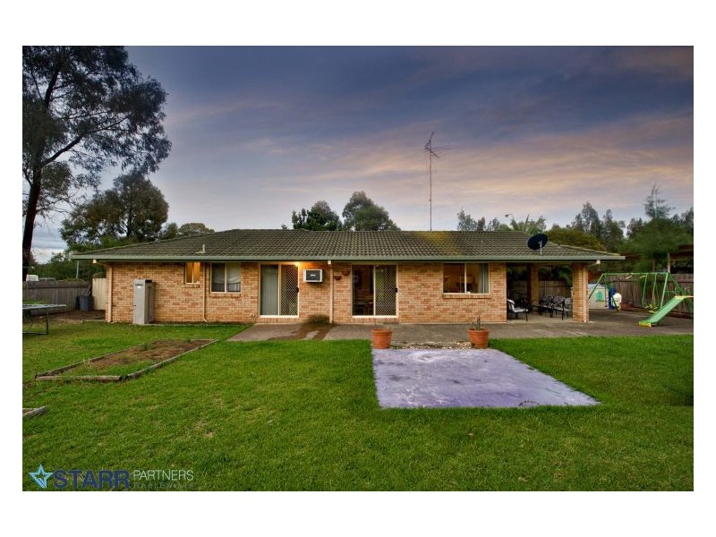 6 Munday Place, Currans Hill NSW 2567