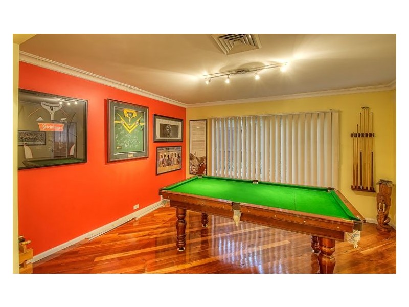 16 Buttercup Place, Mount Annan NSW 2567