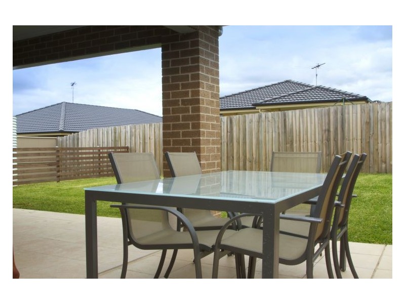 15 Dorset Street, Spring Farm NSW 2570