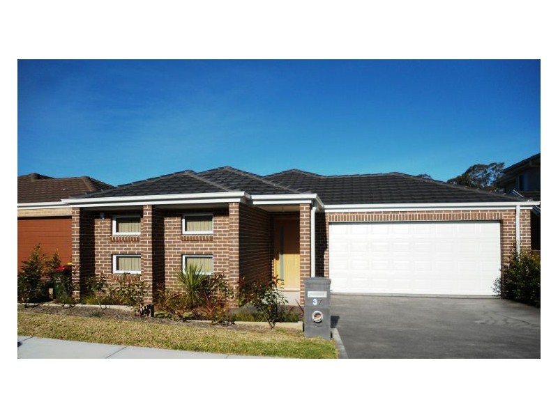 37 Belmont, Spring Farm NSW 2570