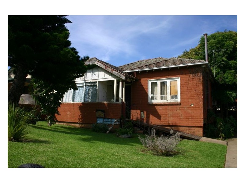 42 Turimetta Avenue, Leumeah NSW 2560