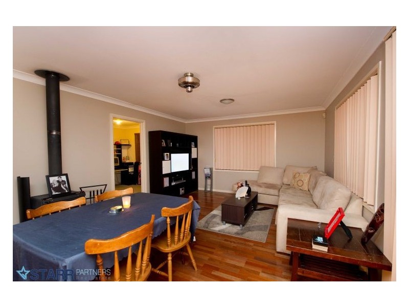 17 John Hunter Grove, Mount Annan NSW 2567