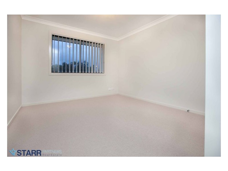 6 Fury Street, Oran Park NSW 2570