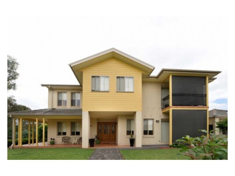 20 Lochview Crescent, Mount Annan NSW 2567