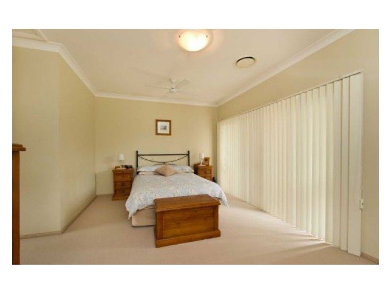 20 Lochview Crescent, Mount Annan NSW 2567