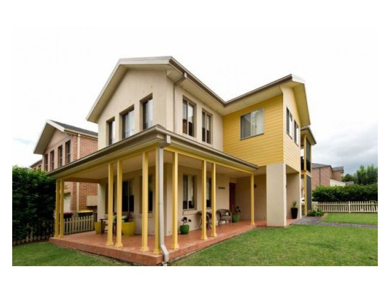 20 Lochview Crescent, Mount Annan NSW 2567