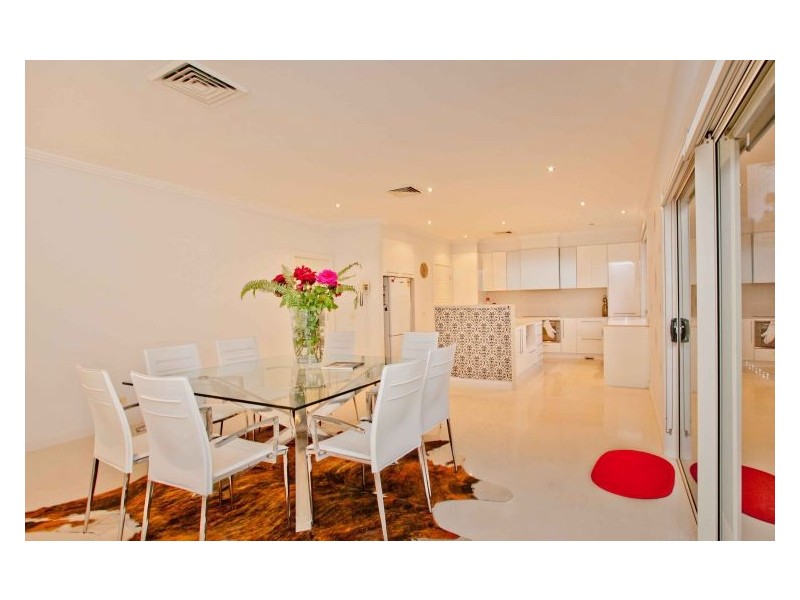 8 Hillier Close, Camden Park NSW 2570