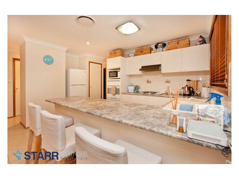 16 Glenfield Drive, Currans Hill NSW 2567