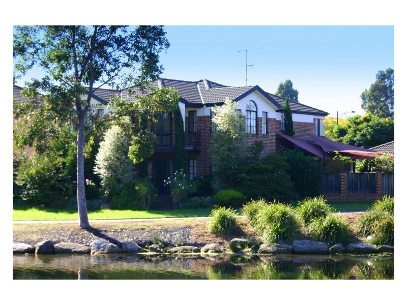 16 The Whitewater, Mount Annan NSW 2567