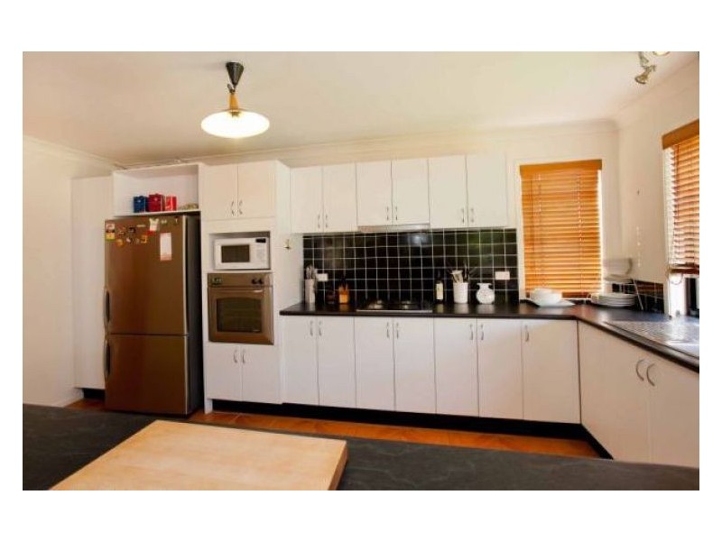 16 The Whitewater, Mount Annan NSW 2567