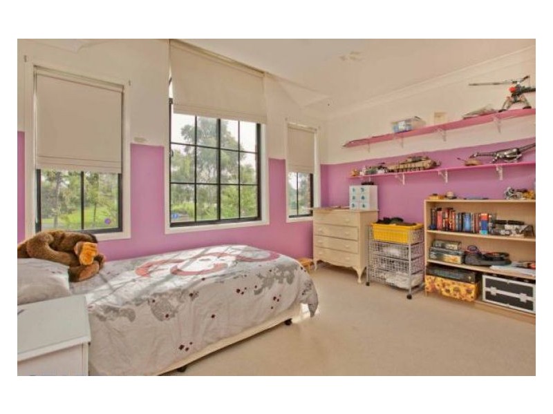 16 The Whitewater, Mount Annan NSW 2567