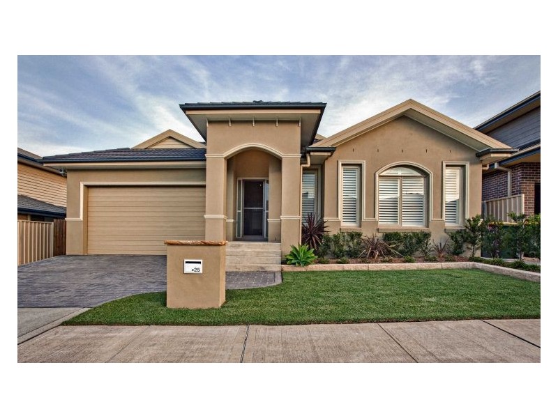 25 Goodenia Road, Mount Annan NSW 2567