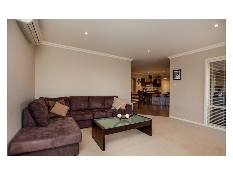 25 Goodenia Road, Mount Annan NSW 2567