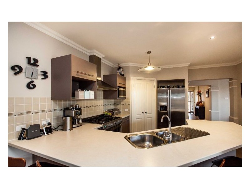 25 Goodenia Road, Mount Annan NSW 2567