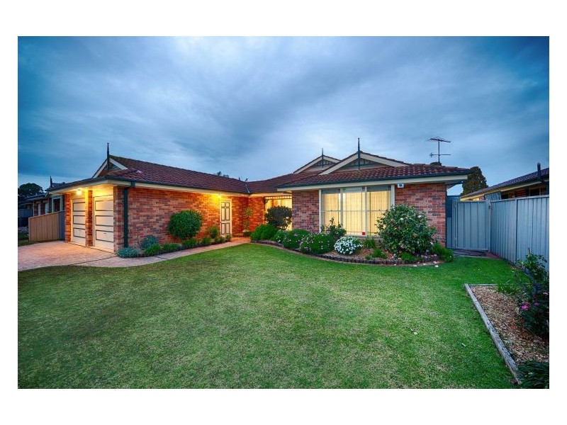 8 Stableview Place, Narellan NSW 2567