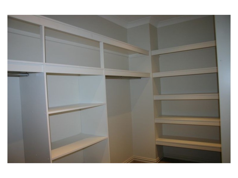 6 Brookman Avenue, Harrington Park NSW 2567