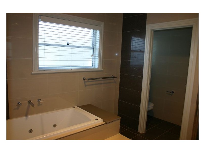 6 Brookman Avenue, Harrington Park NSW 2567