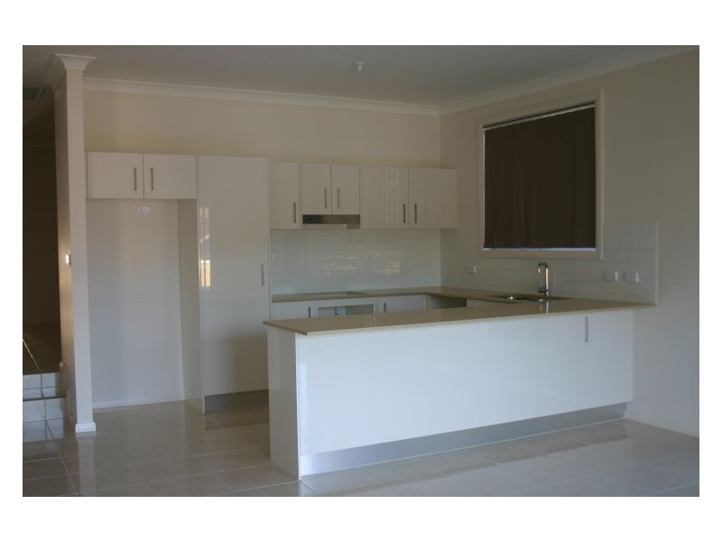 35 Belmont Avenue, Spring Farm NSW 2570