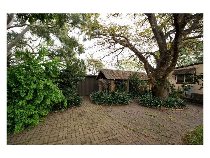 4 Ettlesdale Road, Spring Farm NSW 2570