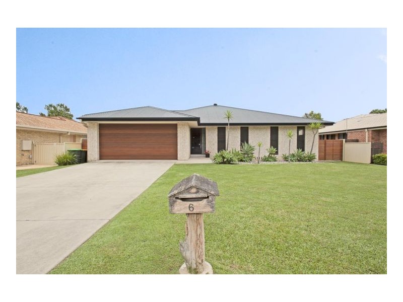 6 Lake Court, Urunga NSW 2455