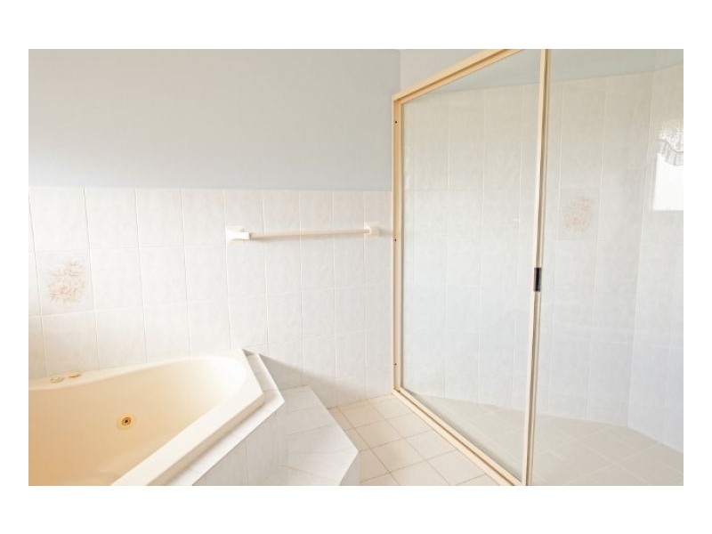 1 Lorikeet Avenue, Boambee East NSW 2452