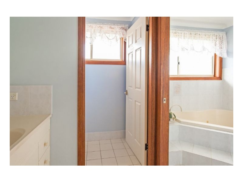 1 Lorikeet Avenue, Boambee East NSW 2452