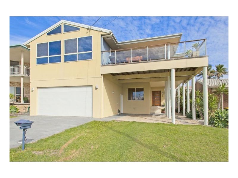 96 Sandys Beach Drive, Sandy Beach NSW 2456