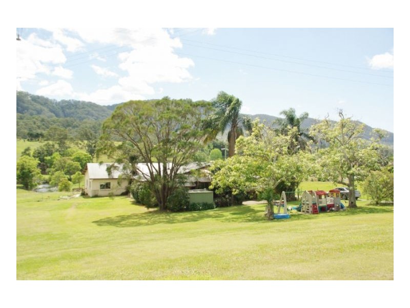 50 Bennetts Road, Coffs Harbour NSW 2450