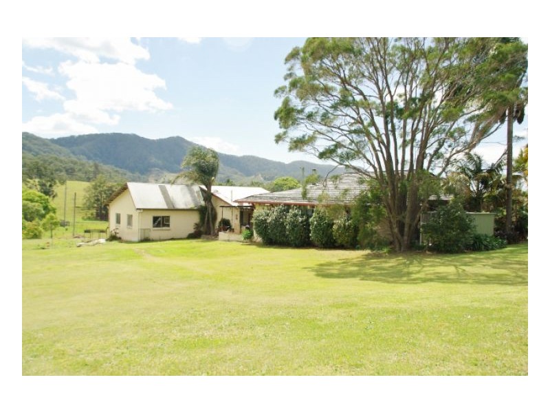 50 Bennetts Road, Coffs Harbour NSW 2450