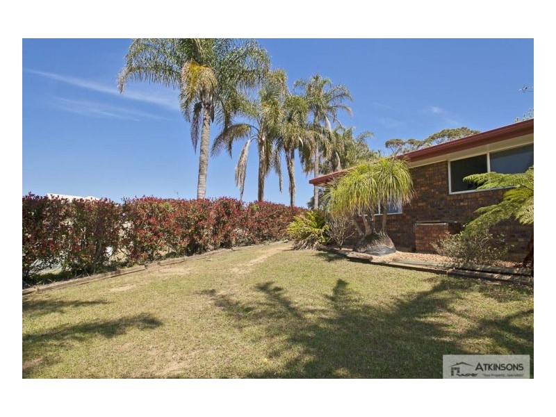 2 Sea Breeze Place, Boambee East NSW 2452