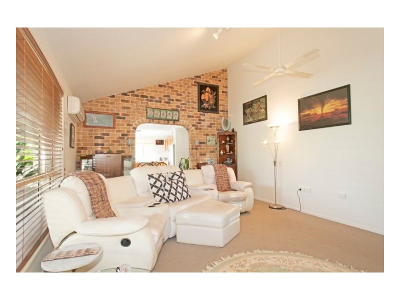 1/13 Sea Breeze Place, Boambee East NSW 2452