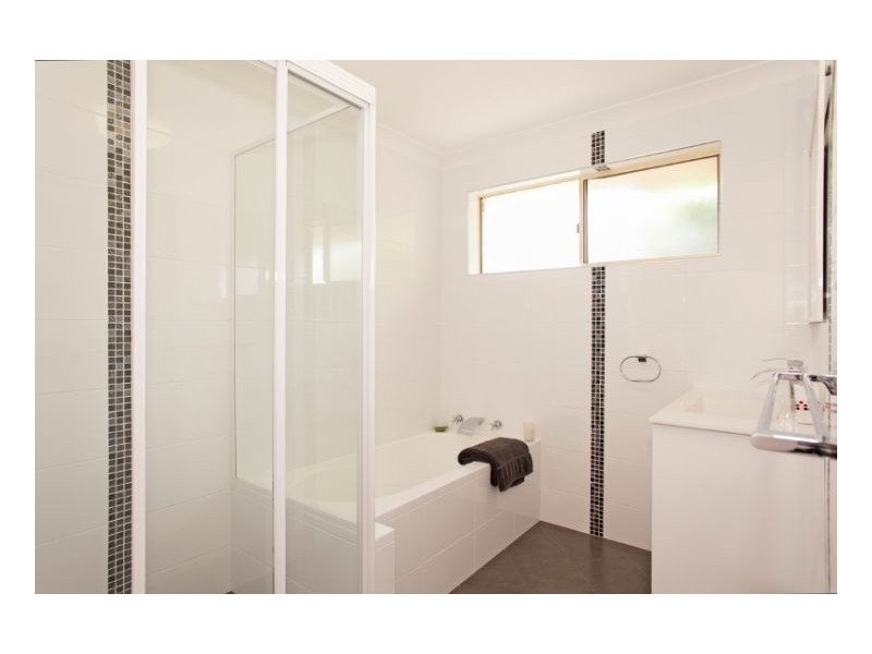 1/13 Sea Breeze Place, Boambee East NSW 2452