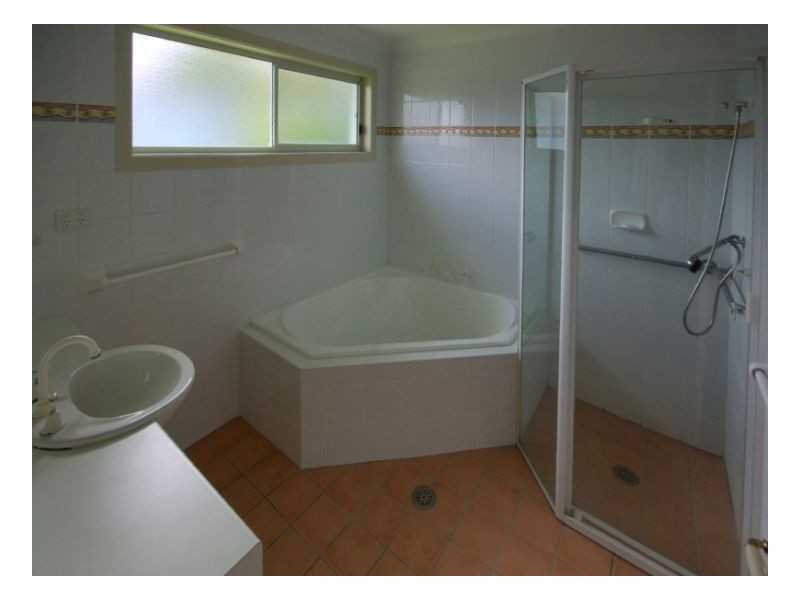 1 Celeste Place, Bonville NSW 2441